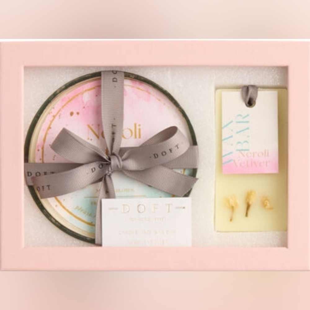 NWT Doft Candle And Wax Bar Santal And Rose